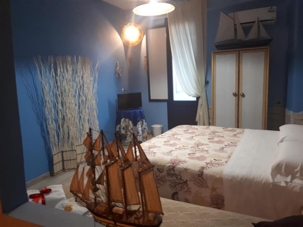 Sicilia In Miniatura "L'Atelier Dell'Etna" Bed and Breakfast Zafferana Etnea Eksteriør billede